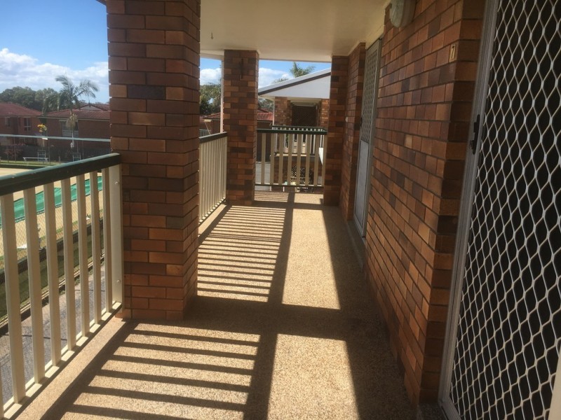 7/64 Taylor Street, Pialba QLD 4655