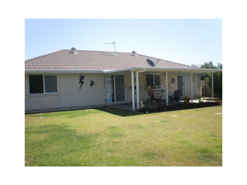 3 Turnbull Court,, Urangan QLD 4655