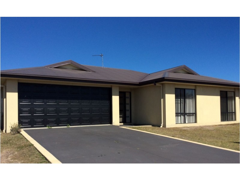 24 Bounty Circuit, Eli Waters QLD 4655