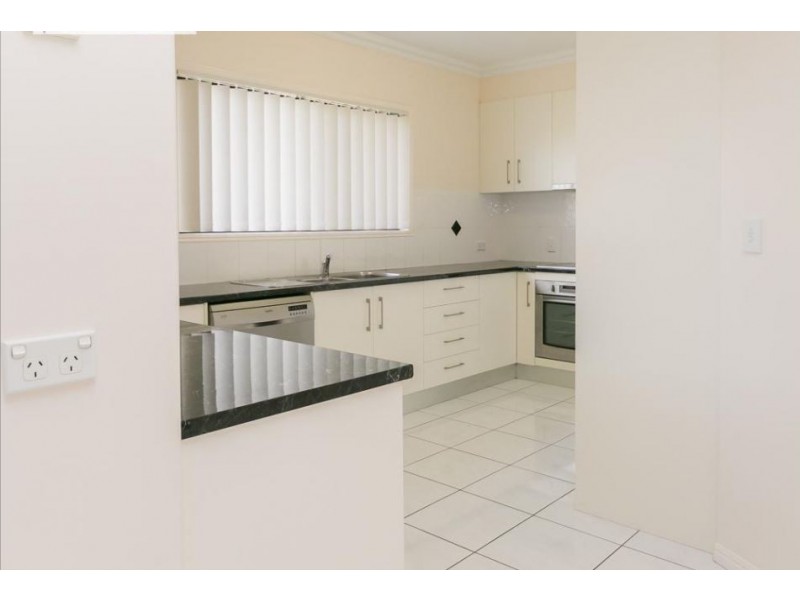 24 Bounty Circuit, Eli Waters QLD 4655