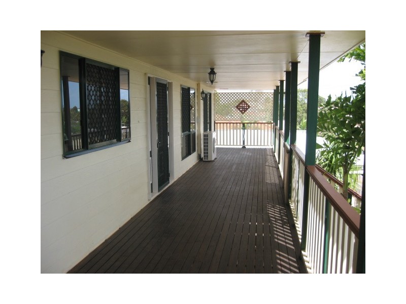 63 Hillcrest Avenue, Scarness, Hervey Bay QLD 4655
