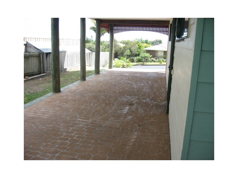 63 Hillcrest Avenue, Scarness, Hervey Bay QLD 4655