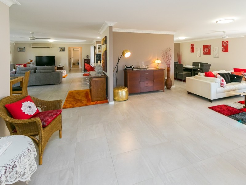 155 Long Street, Point Vernon QLD 4655