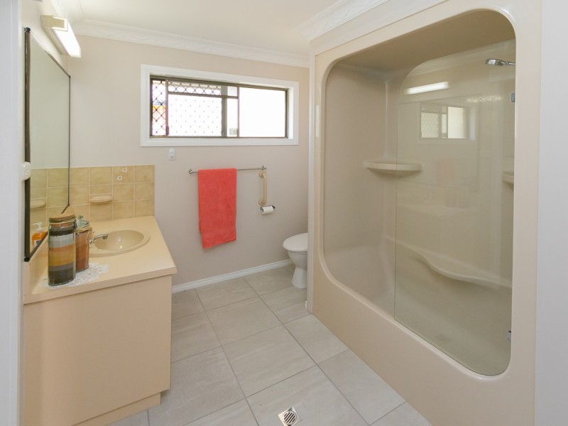 155 Long Street, Point Vernon QLD 4655