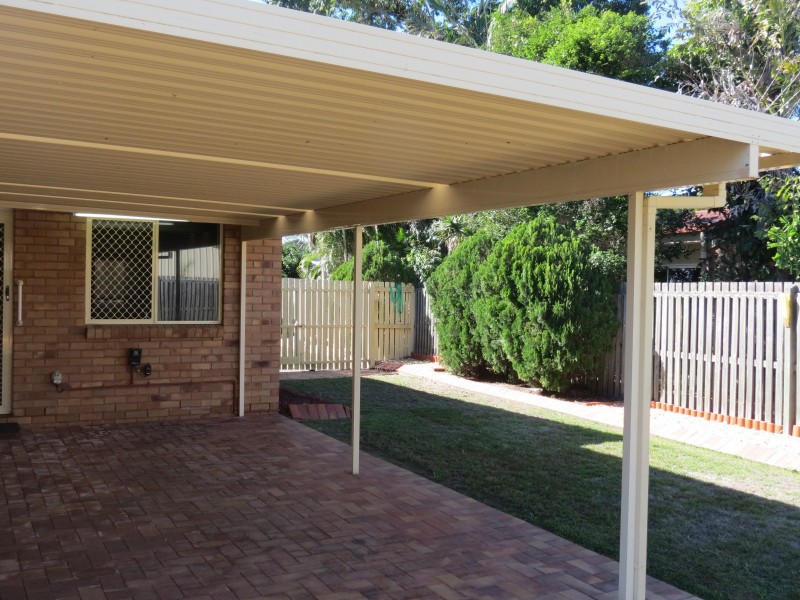 4 Faye Avenue, Scarness QLD 4655