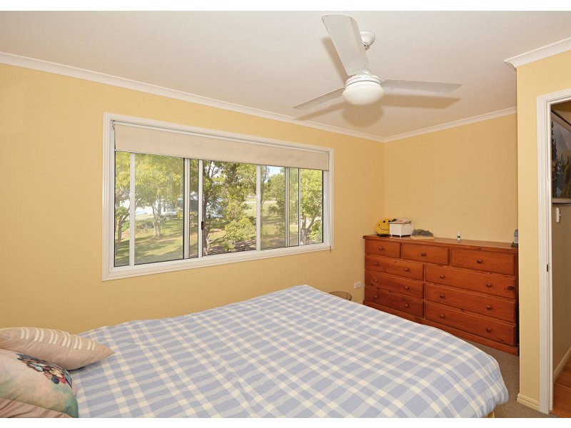 15 Seaview Drive, Booral QLD 4655