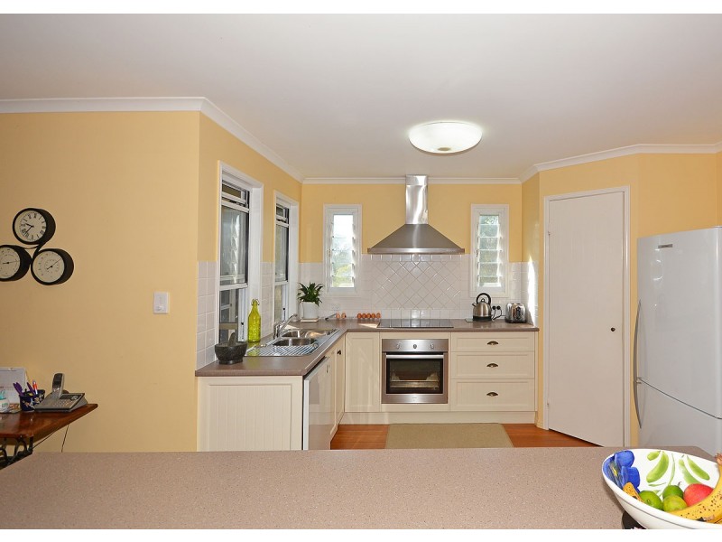 15 Seaview Drive, Booral QLD 4655