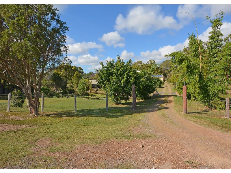 15 Seaview Drive, Booral QLD 4655