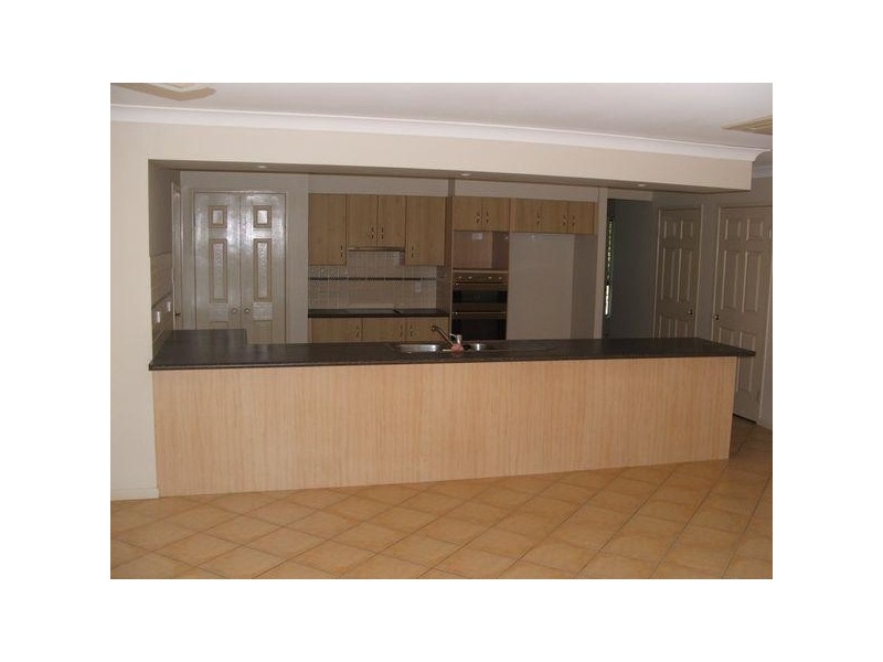 8 Cissus Court, Dundowran Beach, Hervey Bay QLD 4655