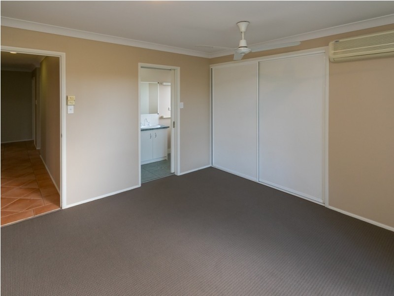 12 Wattlebird Lane, Eli Waters QLD 4655