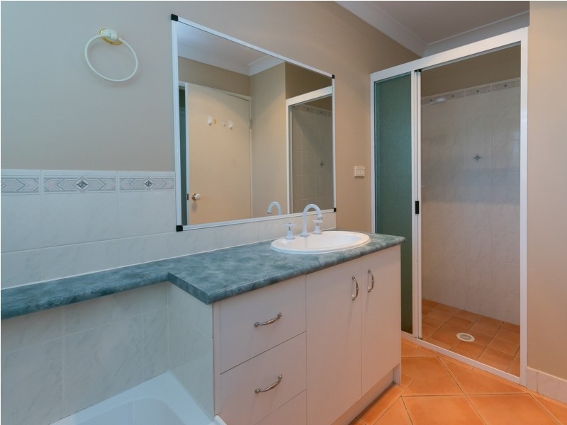 12 Wattlebird Lane, Eli Waters QLD 4655
