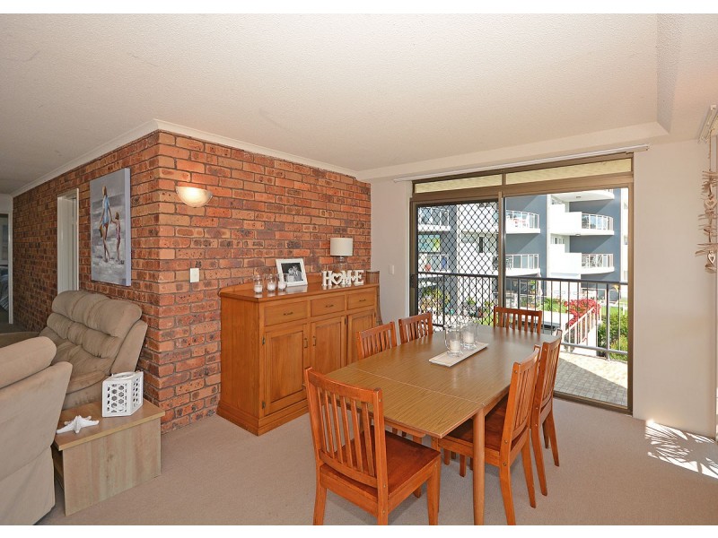 3/242 Esplanade, Pialba QLD 4655