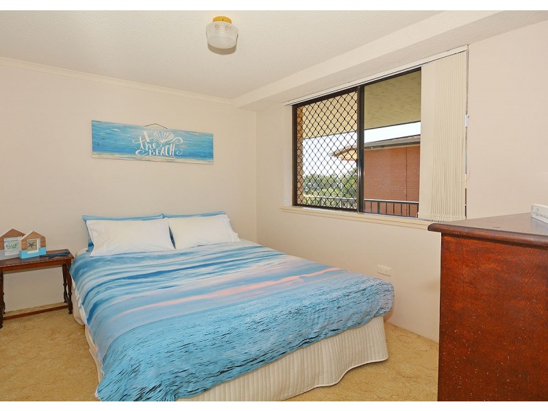 3/242 Esplanade, Pialba QLD 4655