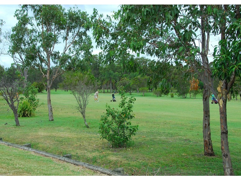 3 Oriole Crt, Eli Waters QLD 4655