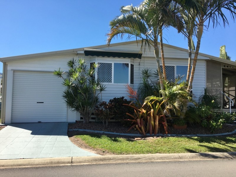 Eli Waters QLD 4655