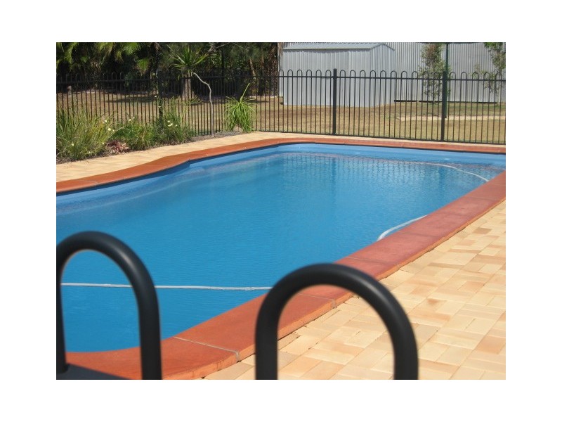 9 Sunline Court, Urangan QLD 4655