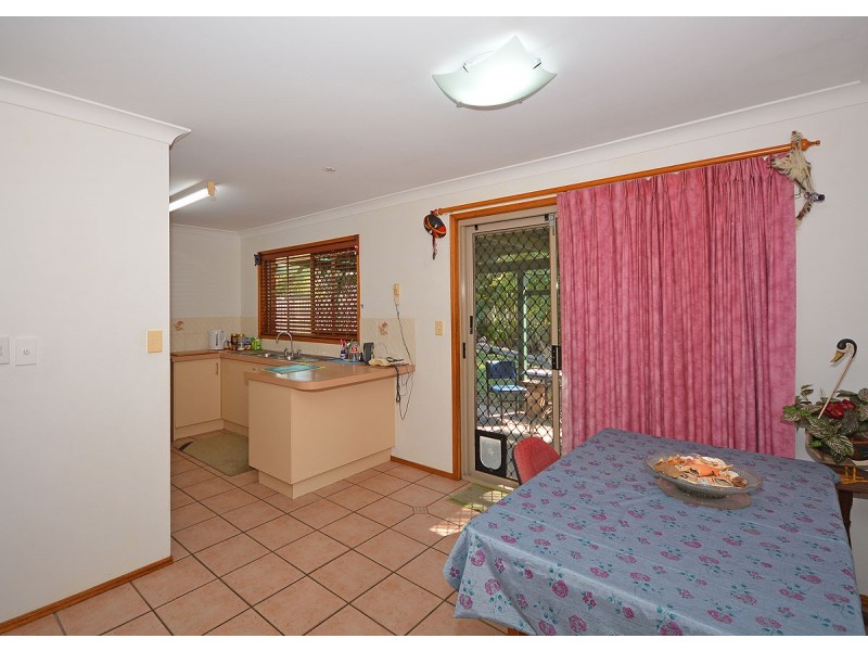 1 Fiona Court, Urangan QLD 4655