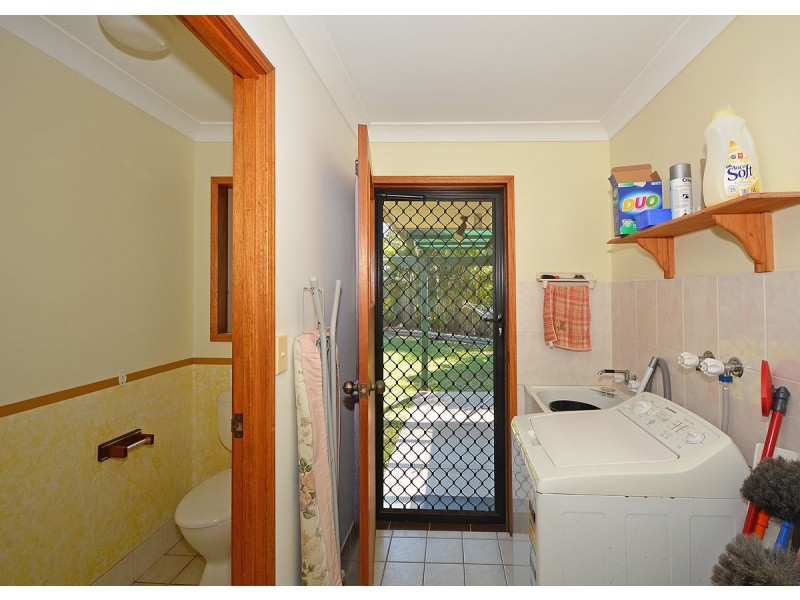 1 Fiona Court, Urangan QLD 4655