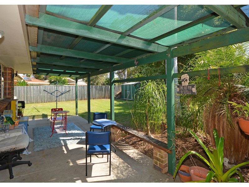 1 Fiona Court, Urangan QLD 4655