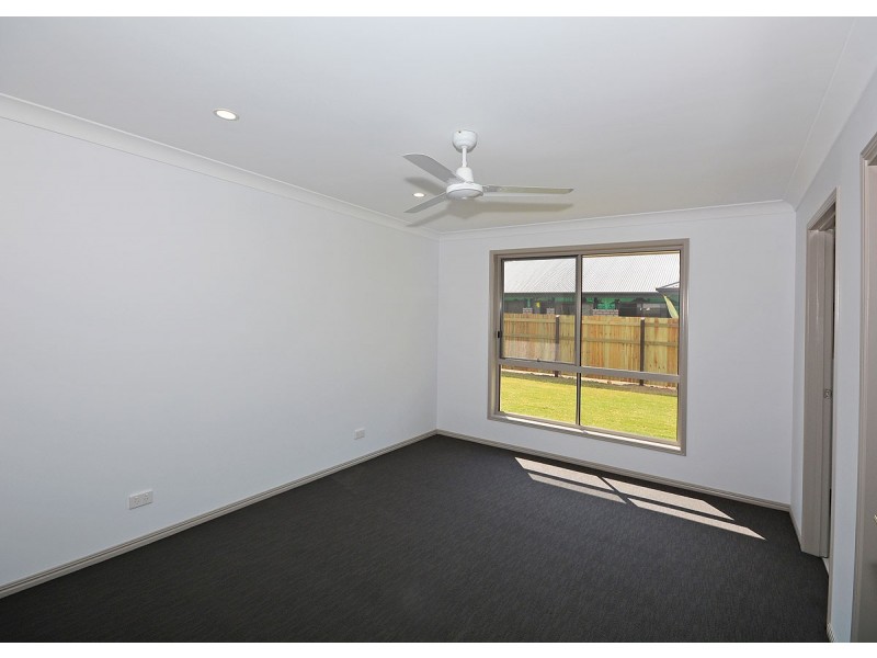 50 Halcyon Drive, Wondunna QLD 4655