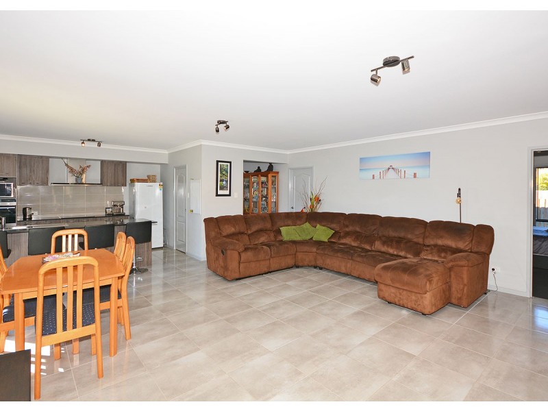 9 Inverness Court, Wondunna QLD 4655