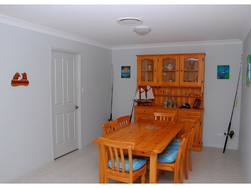58 Cunningham St, Urangan QLD 4655