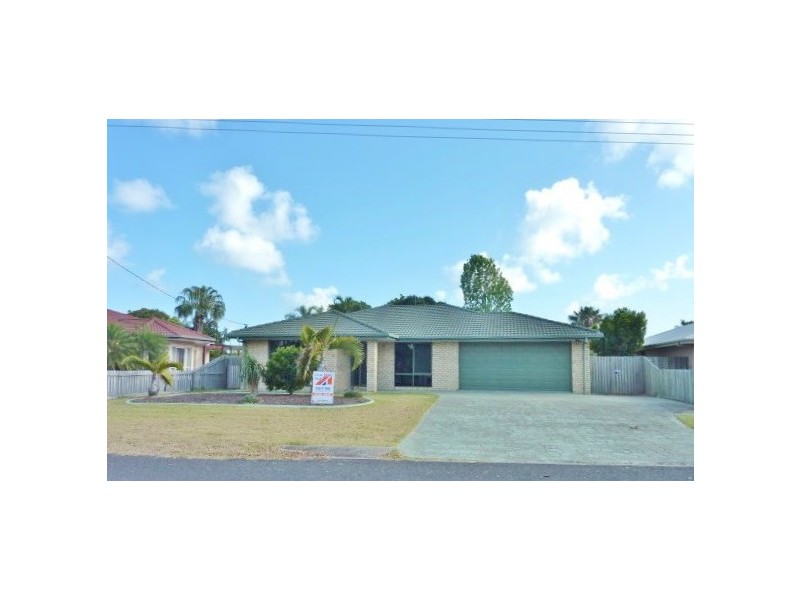 58 Cunningham St, Urangan QLD 4655