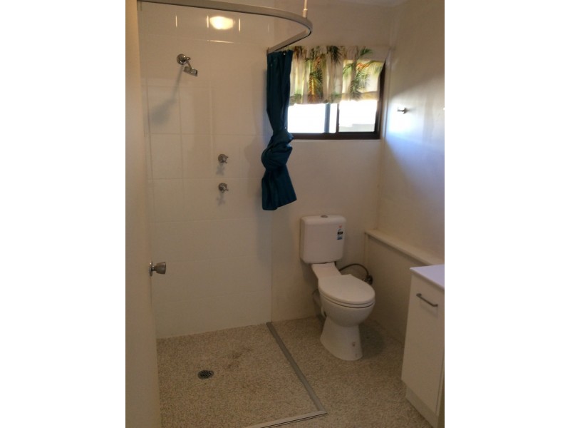 95 East Street, Scarness QLD 4655