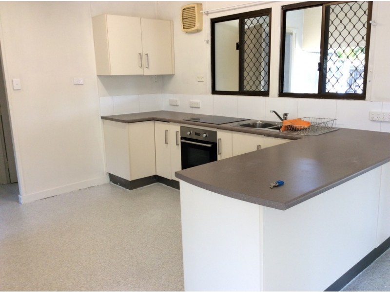 95 East Street, Scarness QLD 4655