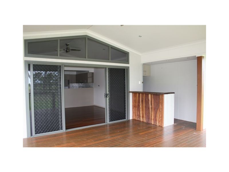 187 Honeyeater Drive, Takura QLD 4655