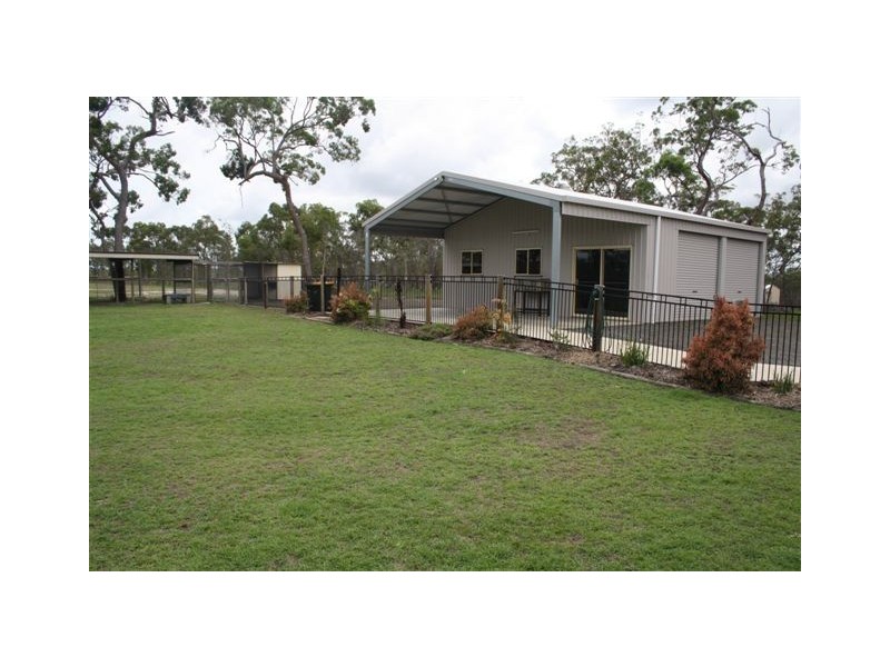 187 Honeyeater Drive, Takura QLD 4655
