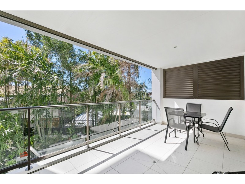 209/468 Esplanade, Torquay QLD 4655