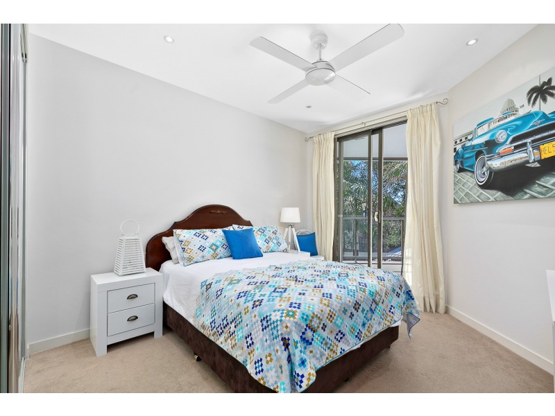 209/468 Esplanade, Torquay QLD 4655