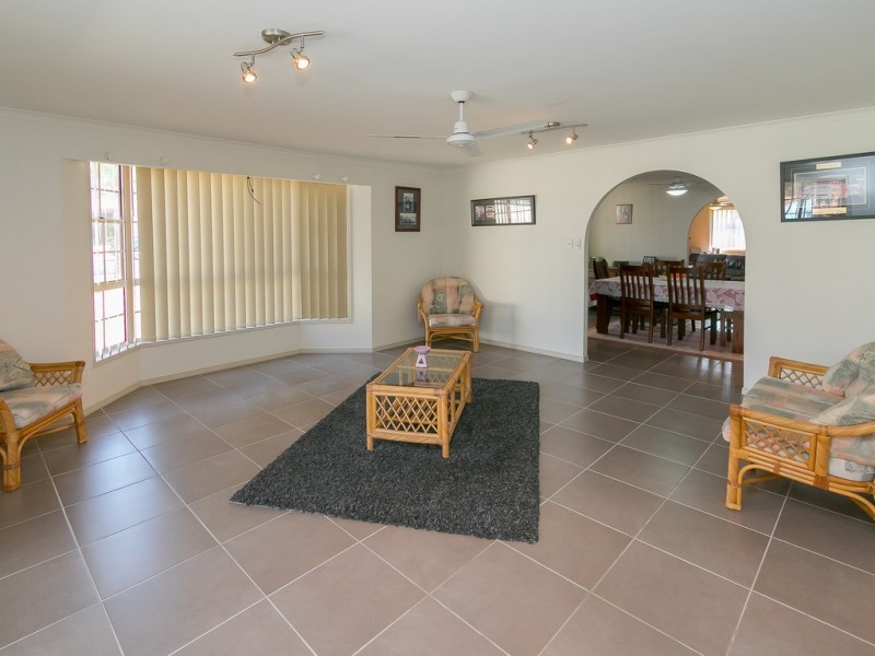 3 Royal Drive, Kawungan QLD 4655