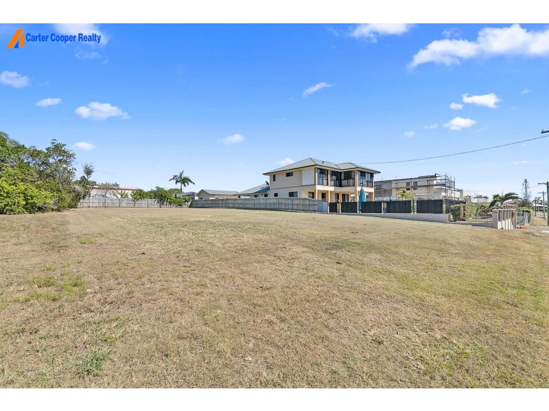 143 Esplanade, Point Vernon QLD 4655