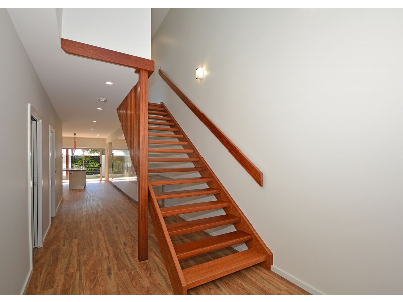 14a Hockley Lane, Urangan QLD 4655