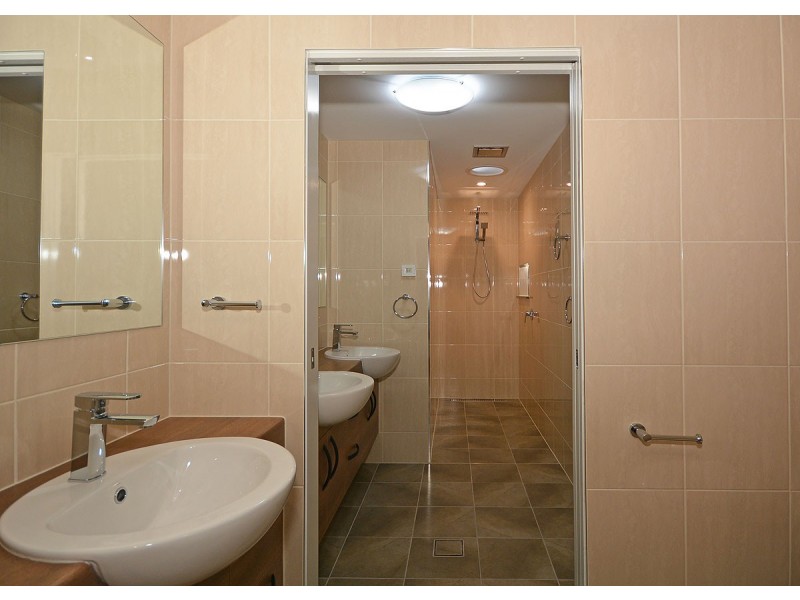 14a Hockley Lane, Urangan QLD 4655