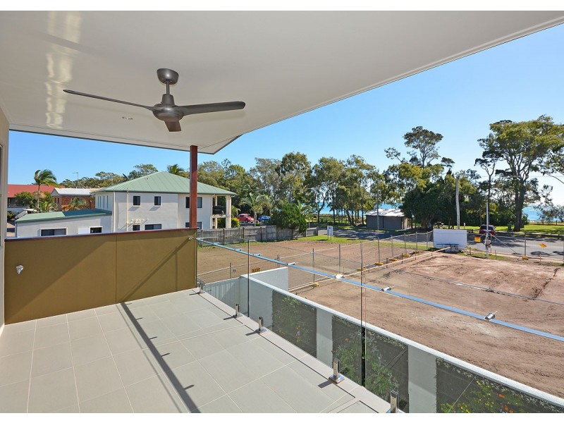 14a Hockley Lane, Urangan QLD 4655