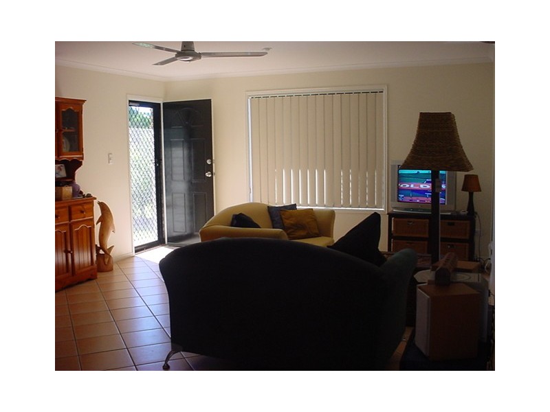 12 Sonder Street,, Urangan QLD 4655