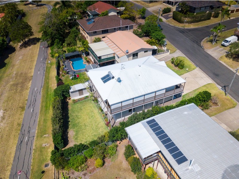 9 Jacaranda Drive, Torquay QLD 4655