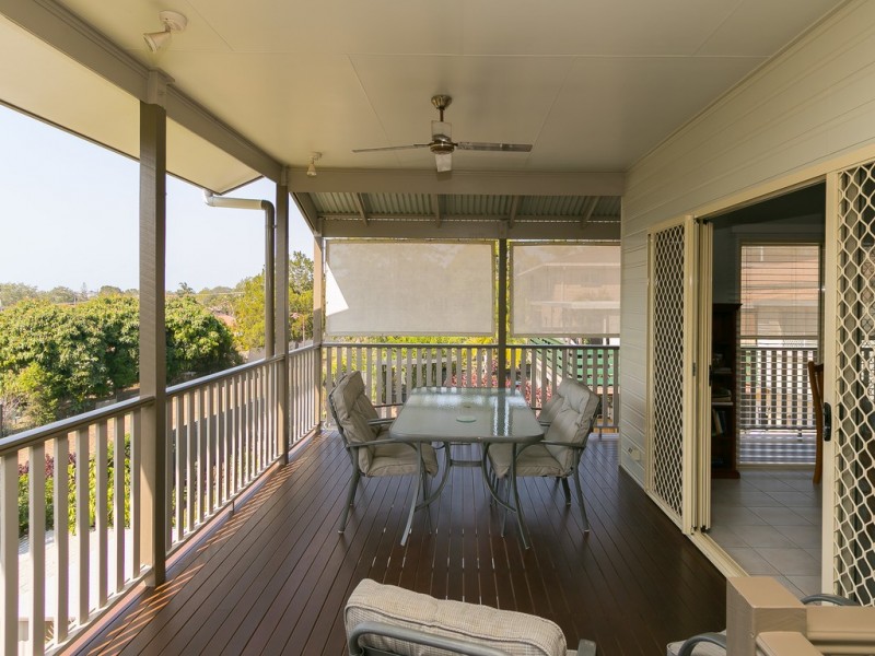 9 Jacaranda Drive, Torquay QLD 4655