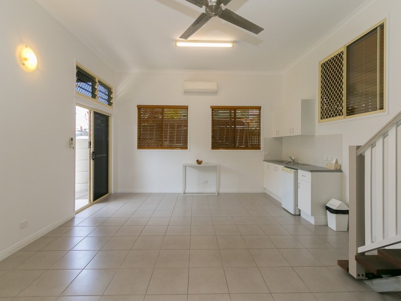 9 Jacaranda Drive, Torquay QLD 4655