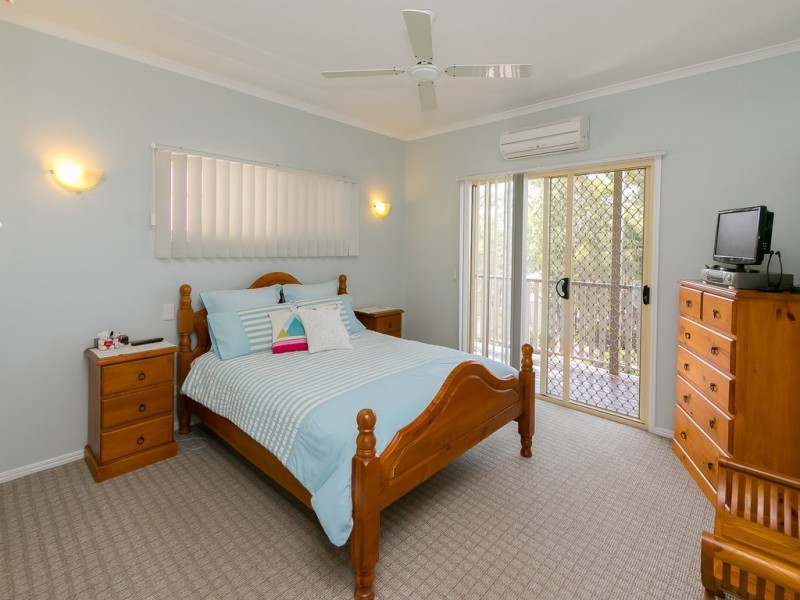 9 Jacaranda Drive, Torquay QLD 4655