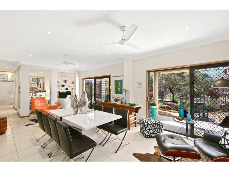 26 Meadow Drive, Dundowran Beach QLD 4655