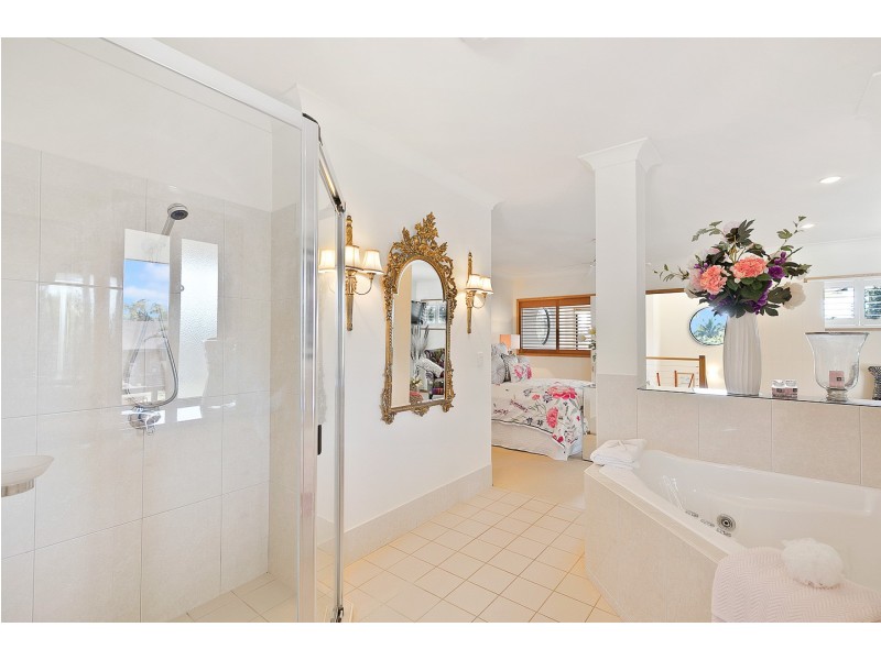 26 Meadow Drive, Dundowran Beach QLD 4655