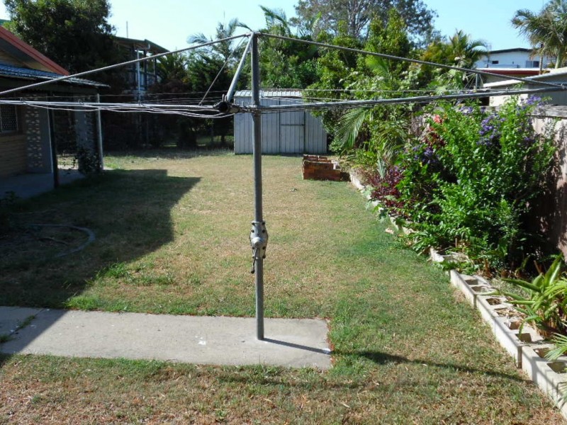 5 Saunders Street, Point Vernon QLD 4655