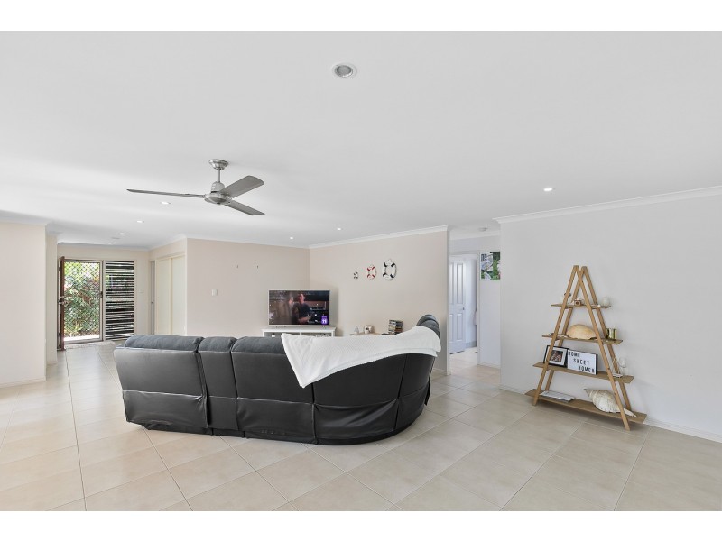 53 Orchid Avenue, Urangan QLD 4655