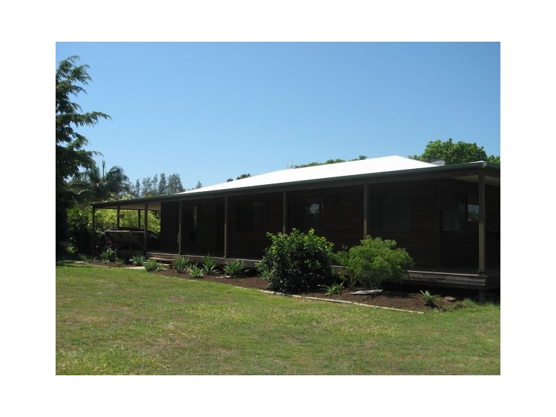 18 Ocean Park Drive, Dundowran Beach QLD 4655