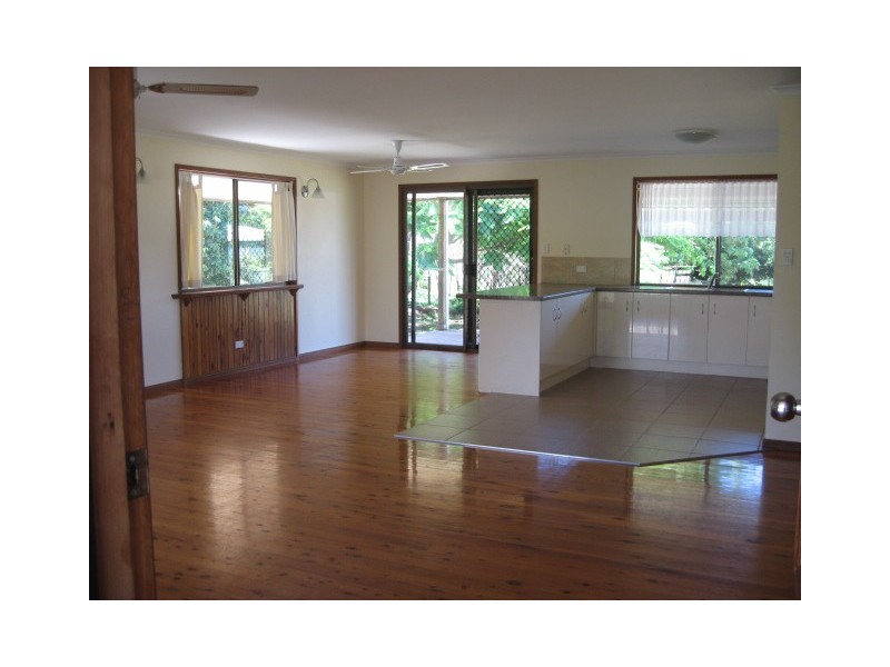 18 Ocean Park Drive, Dundowran Beach QLD 4655