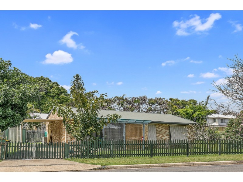 214 Torquay Terrace, Torquay QLD 4655